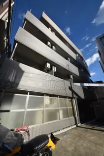東京都中野区新井1【マンション】の外観