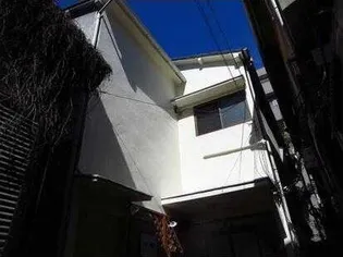 東京都文京区本郷4【アパート】の外観