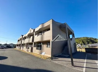 高知県南国市小籠【アパート】の外観