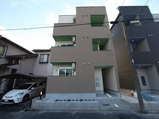 愛知県名古屋市北区稚児宮通1【アパート】の外観