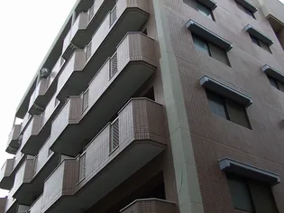 鹿児島県鹿児島市上荒田町【マンション】の外観