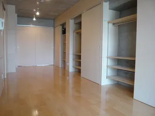 ROKA TERRAZZA【3階】の内装