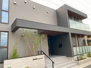 Grandir【2階】の外観