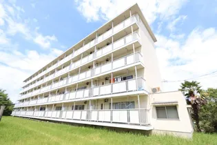 ビレッジハウス名張1号棟【3階】の外観