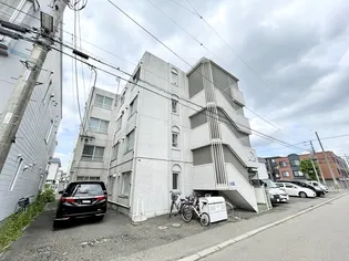 北海道札幌市東区北二十一条東17【マンション】の外観