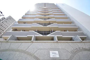 エステート・モア・天神SUCCESS【5階】の外観