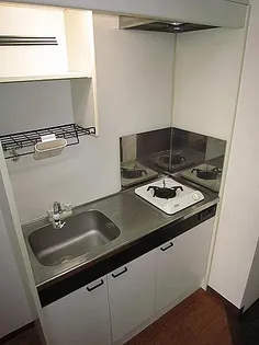 東京都目黒区五本木1【マンション】の外観