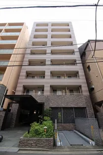 パークアクシス青山骨董通り【3階】の外観