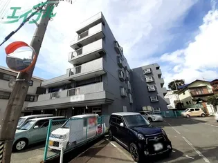 エステートヤマキ【1階】の外観