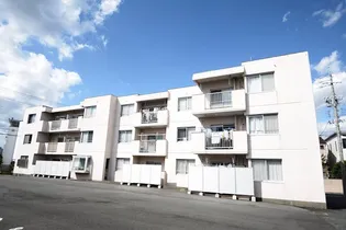 ルグラン山手【3階】の外観