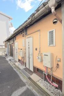 跡部本町テラスハウス【1階】の外観