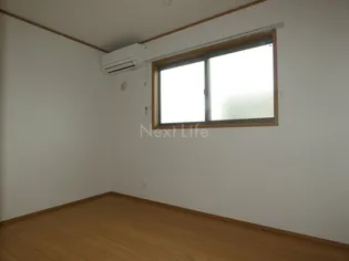 ワイエムオートヴィラB棟の内装