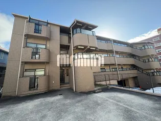 プリシード西山の画像