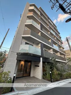 東京都新宿区上落合1【マンション】の外観
