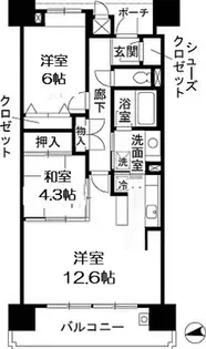 ロイヤルパークスなんば【5階】の間取り