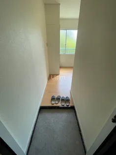 ハイム菰軒【2階】の玄関