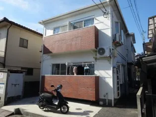 ブロリー【2階】の外観