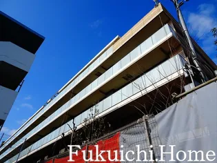 東京都渋谷区幡ヶ谷3【マンション】の外観