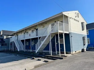 ファーストヒルズB【2階】の外観