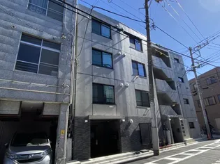 Norn Akabaneの外観