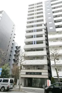 東京都千代田区岩本町2【マンション】の外観