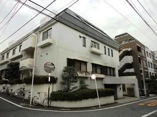 WOODEN BELL【2階】の外観