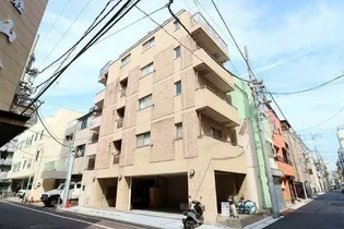 ECLUSE【2階】の外観