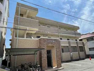 フォリスト亀川の画像