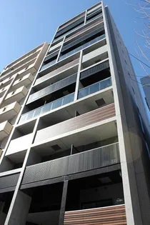 東京都新宿区北新宿1【マンション】の外観