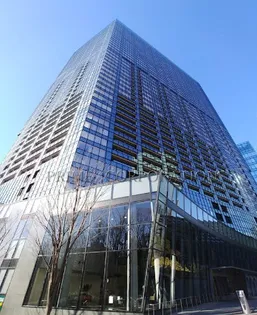 東京都新宿区西新宿6【マンション】の外観