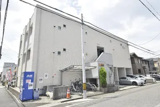 ドヌール5 草薙【2階】の外観