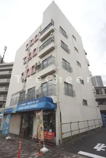東京都新宿区市谷台町【マンション】の外観
