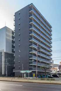 エストゥルースプラスサウス大阪の画像