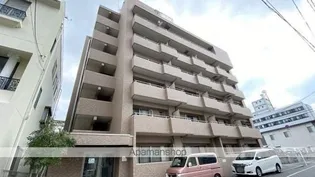 岡山県岡山市北区弓之町【マンション】の外観