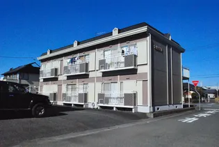 セルシオII【2階】の外観