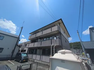 ルミエール薗ケ谷【2階】の外観