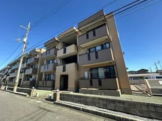 マンマミーヤ C棟【2階】の外観