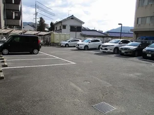 フローレンス尾前【4階】の地図