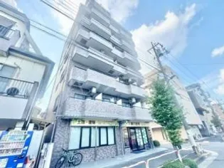 マーキュリー兼六【2階】の外観