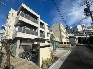 スアビス【2階】の外観