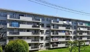 滝山団地 6-3-10号棟【2階】の外観
