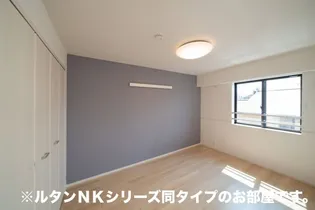 イーストブルー II【2階】の内装