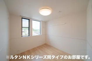 イーストブルー II【2階】の内装