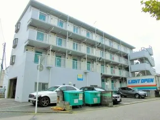 東京都八王子市大塚【マンション】の外観