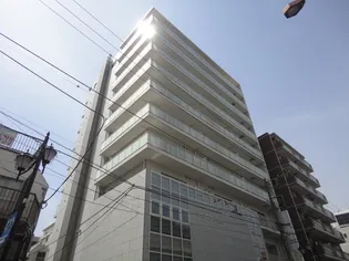 東京都渋谷区本町1【マンション】の外観