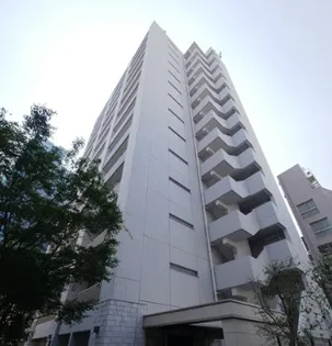 東京都新宿区西新宿7【マンション】の外観