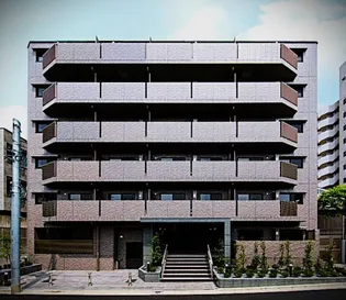 東京都中野区本町5【マンション】の外観
