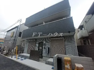 エテシャルム【1階】の外観