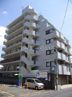 神奈川県平塚市宮の前【マンション】の外観