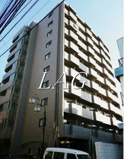 ルーブル北新宿【6階】の外観